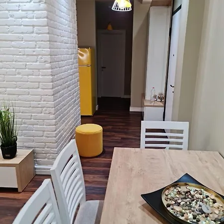 Limoni Luxury Appartement Tirana